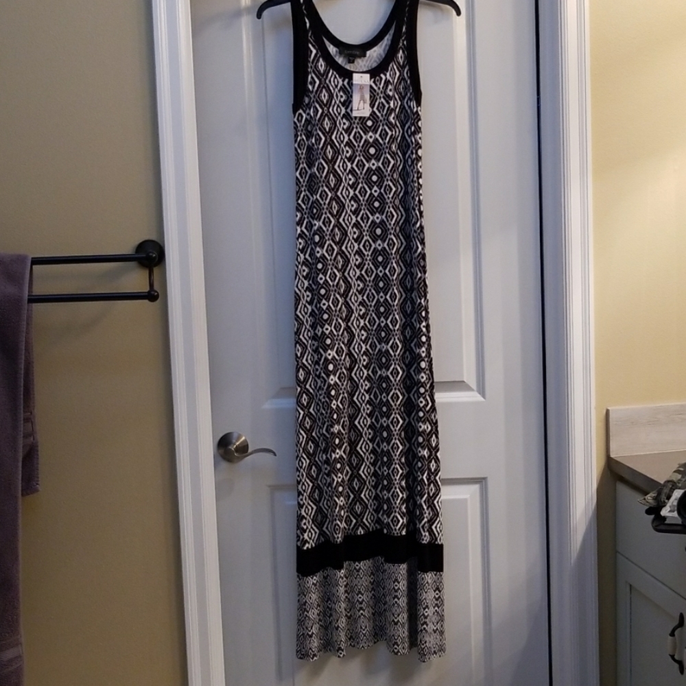 Sleeveless summer dress